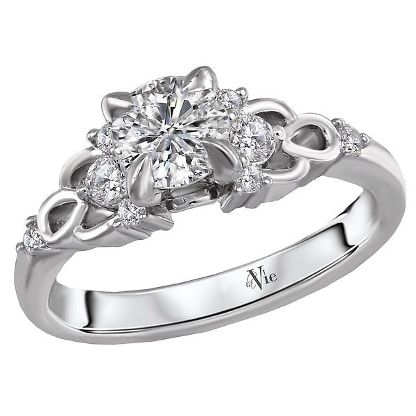 Classic Semi-Mount Diamond Ring