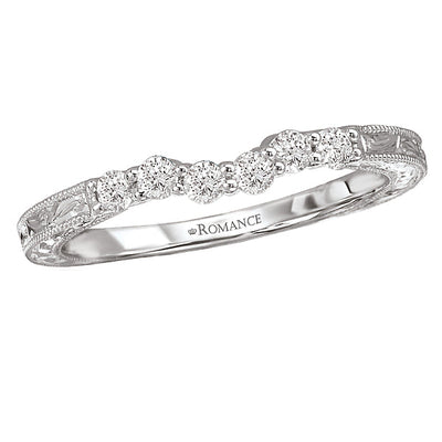 curved wedding band